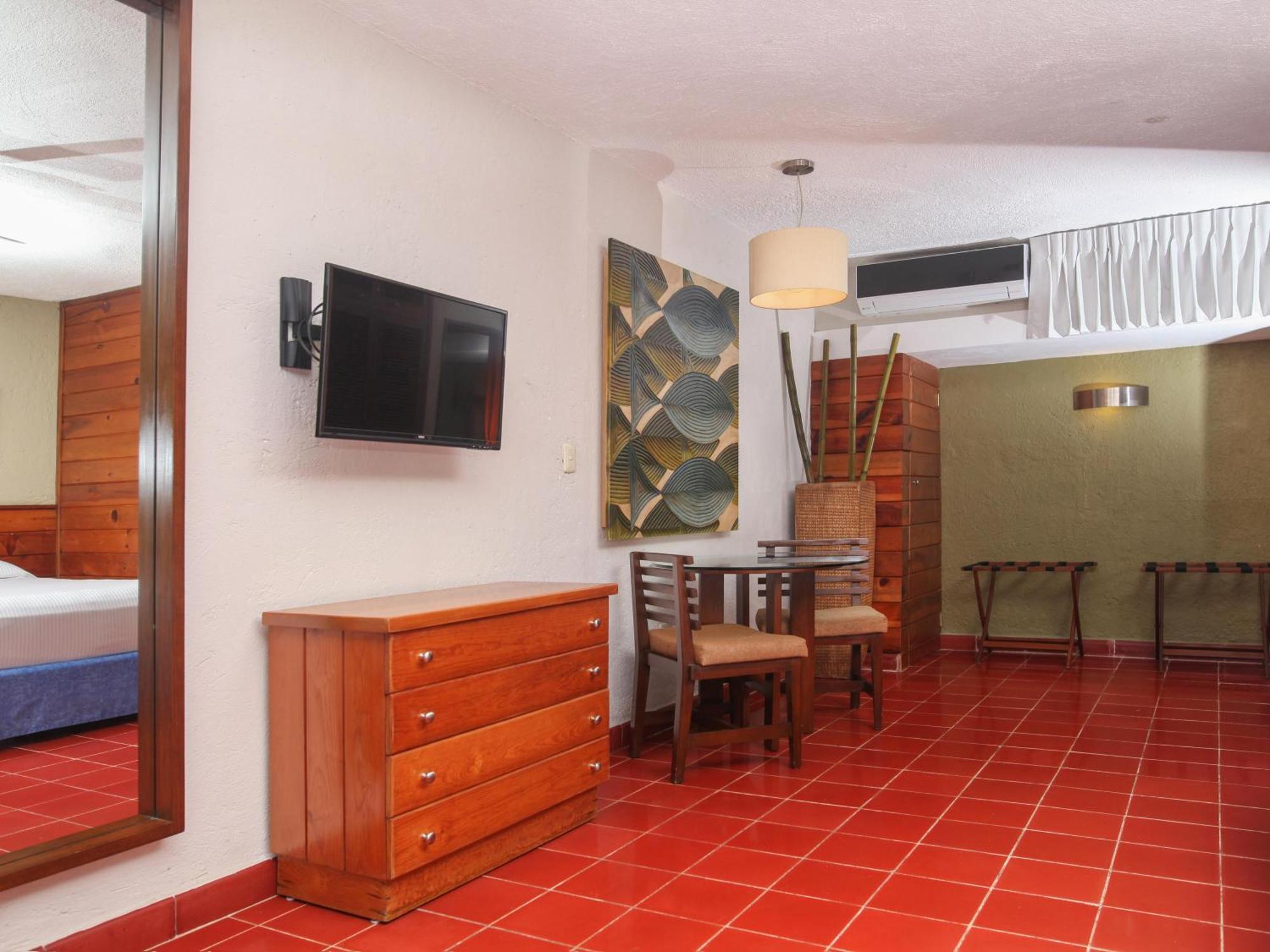 Suites Colonial Cozumel Exterior foto