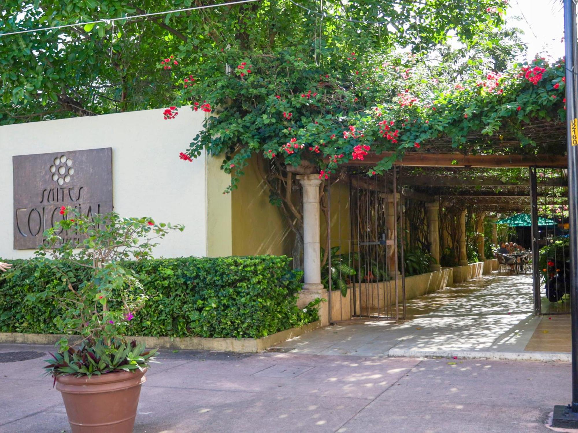 Suites Colonial Cozumel Exterior foto