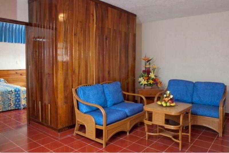 Suites Colonial Cozumel Exterior foto